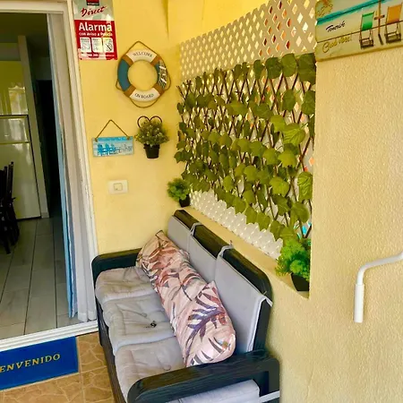 Playa Del Duque Poolside Appartement