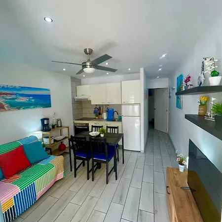 Playa Del Duque Poolside Appartement